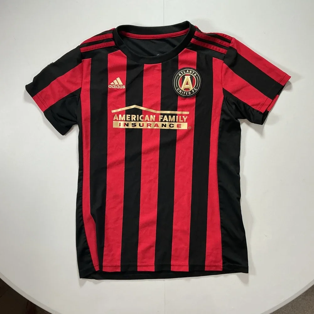 Adidas Atlanta United FC Soccer Jersey Mens Small Red Black Striped MLS Shirt